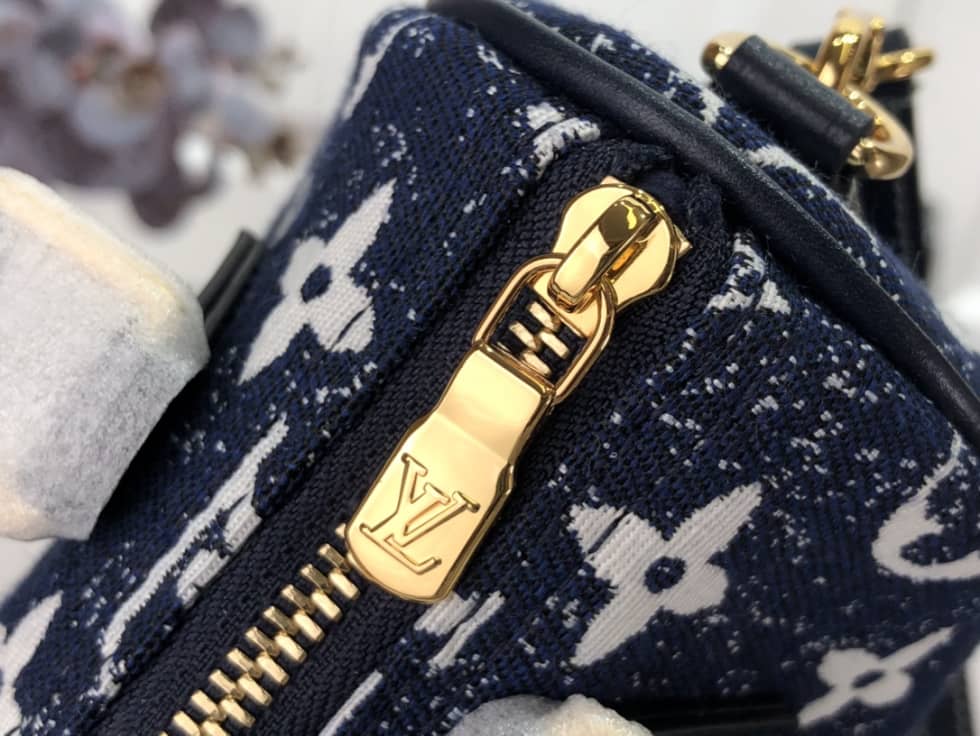 L0vis Vvtt0n Nano Speedy Denim Leather M81168 Replica Crossbody Bag