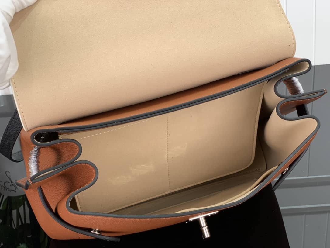 L0vis Vvtt0n Lock Me Ever 2Way Bag Replica M52787