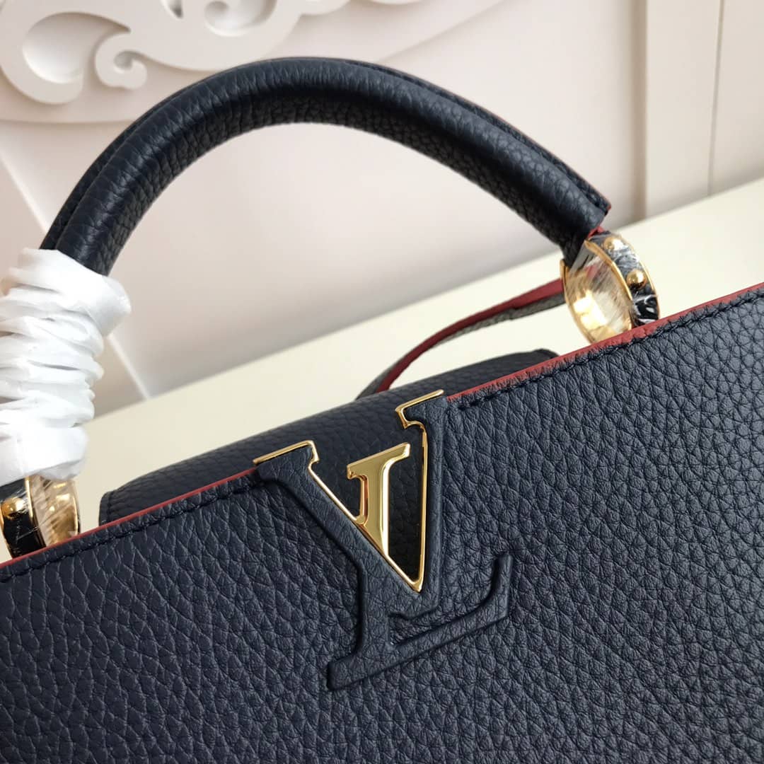 L0vis Vvtt0n Capucines MM 2way Taurillon Leather Shoulder Bag Replica Blue M43934