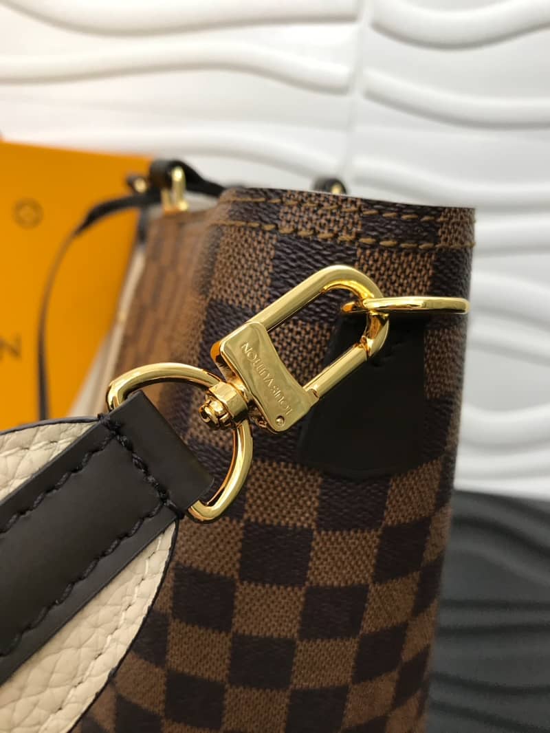 L0vis Vvtt0n Jersey Damier Ebene Canvas Magnolia Beige Bag Replica N44041