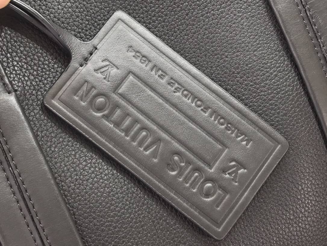 L0vis Vvtt0n Miroir Aerogram Tote Replica M57308