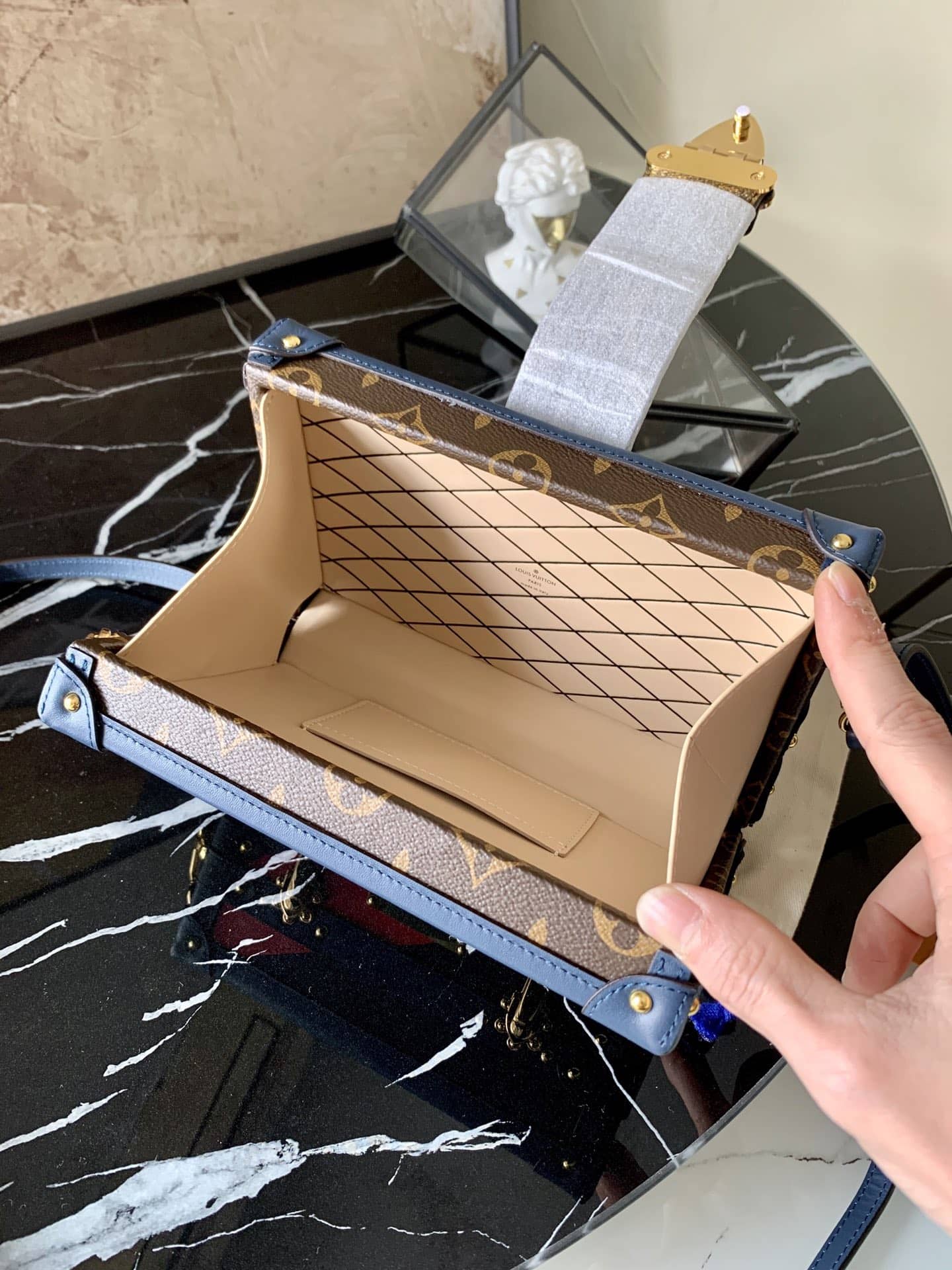 L0vis Vvtt0n Petite Malle Diagonal Stripes Monogram Canvas Replica Trunk M55437