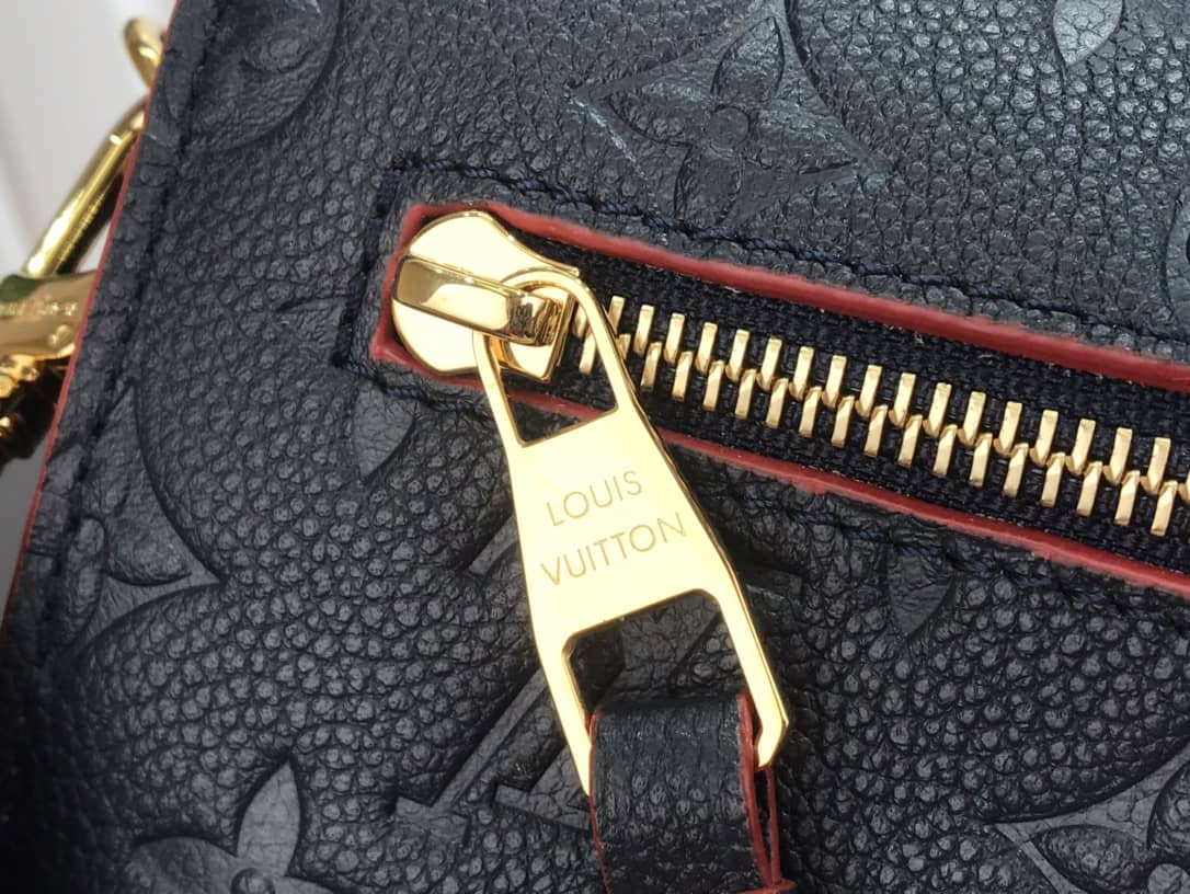 L0vis Vvtt0n Pochette Metis Braided Monogram Empreinte Replica Black M43942