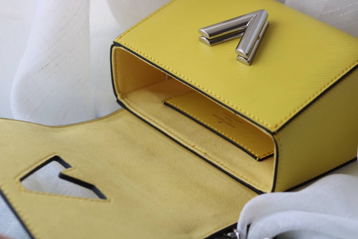 L0vis Vvtt0n Replica Twist MM Epi Leather Bag Yellow