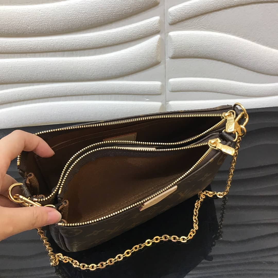 L0vis Vvtt0n Monogram Canvas Multi Pochette Replica Blue M44823