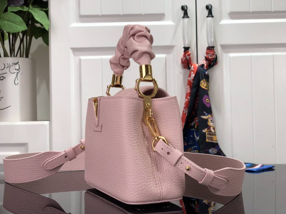 L0vis Vvtt0n Capucines Mini Pink M58586 Replica Shoulder Bag