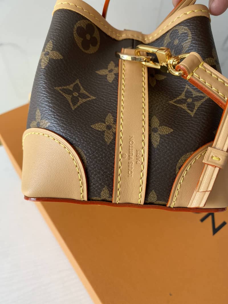 L0vis Vvtt0n Monogram Coated Canvas Replica Crossbody Bag Brown M57099