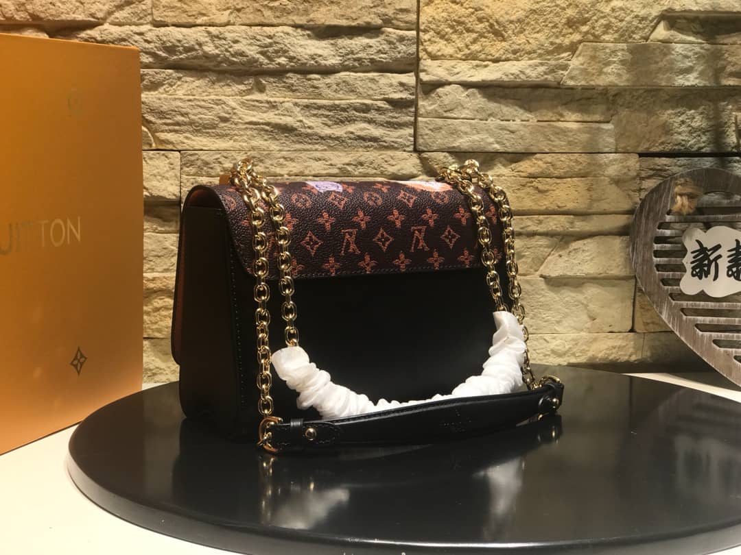 L0vis Vvtt0n Twist Epi Handbag Replica