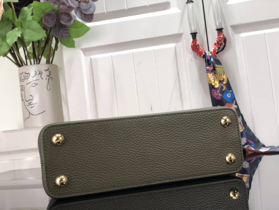 L0vis Vvtt0n Capucines BB M58578 Replica Shoulder Bag