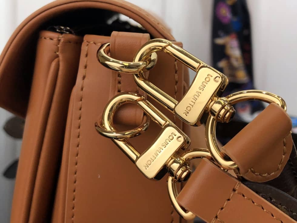 L0vis Vvtt0n Swing Handbag Brown M20393 Replica Shoulder Bag