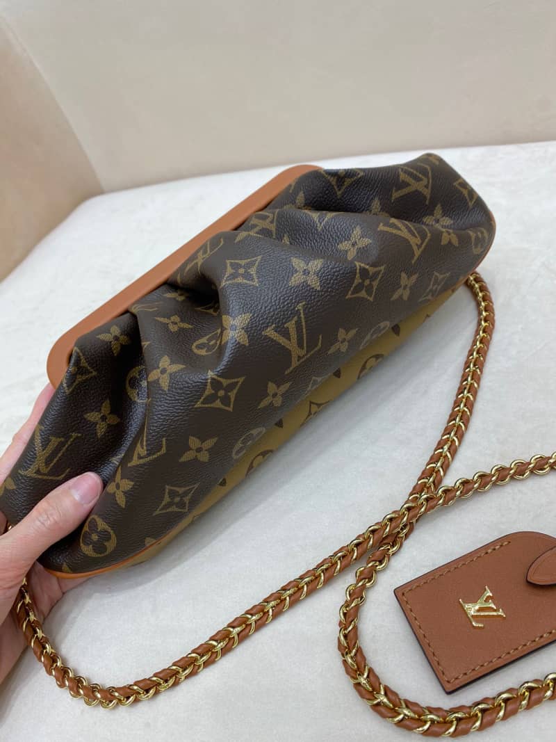 L0vis Vvtt0n Monogram Canvas Boursicot EW Replica Bag Brown M45229