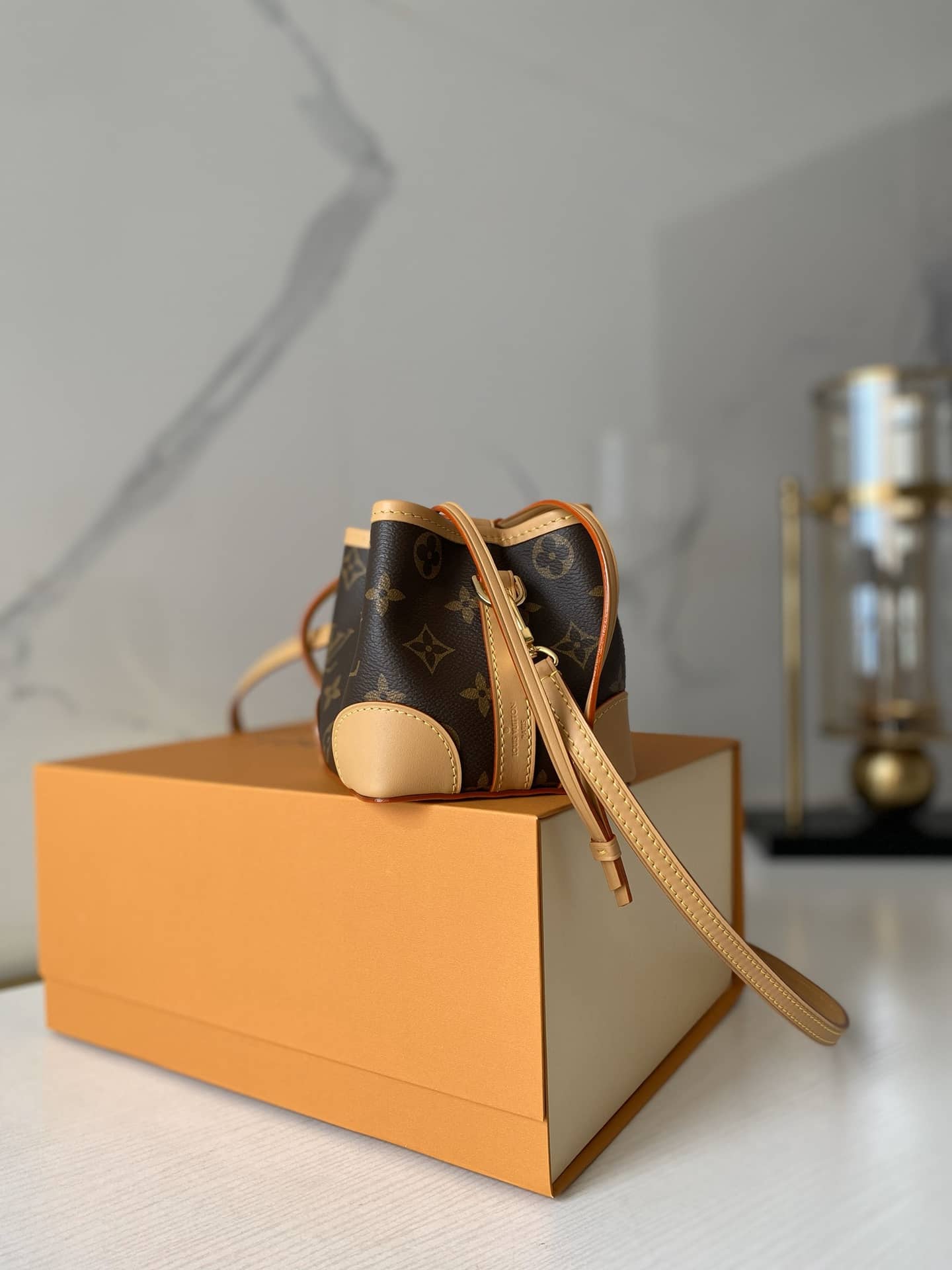 L0vis Vvtt0n Monogram Coated Canvas Replica Crossbody Bag Brown M57099