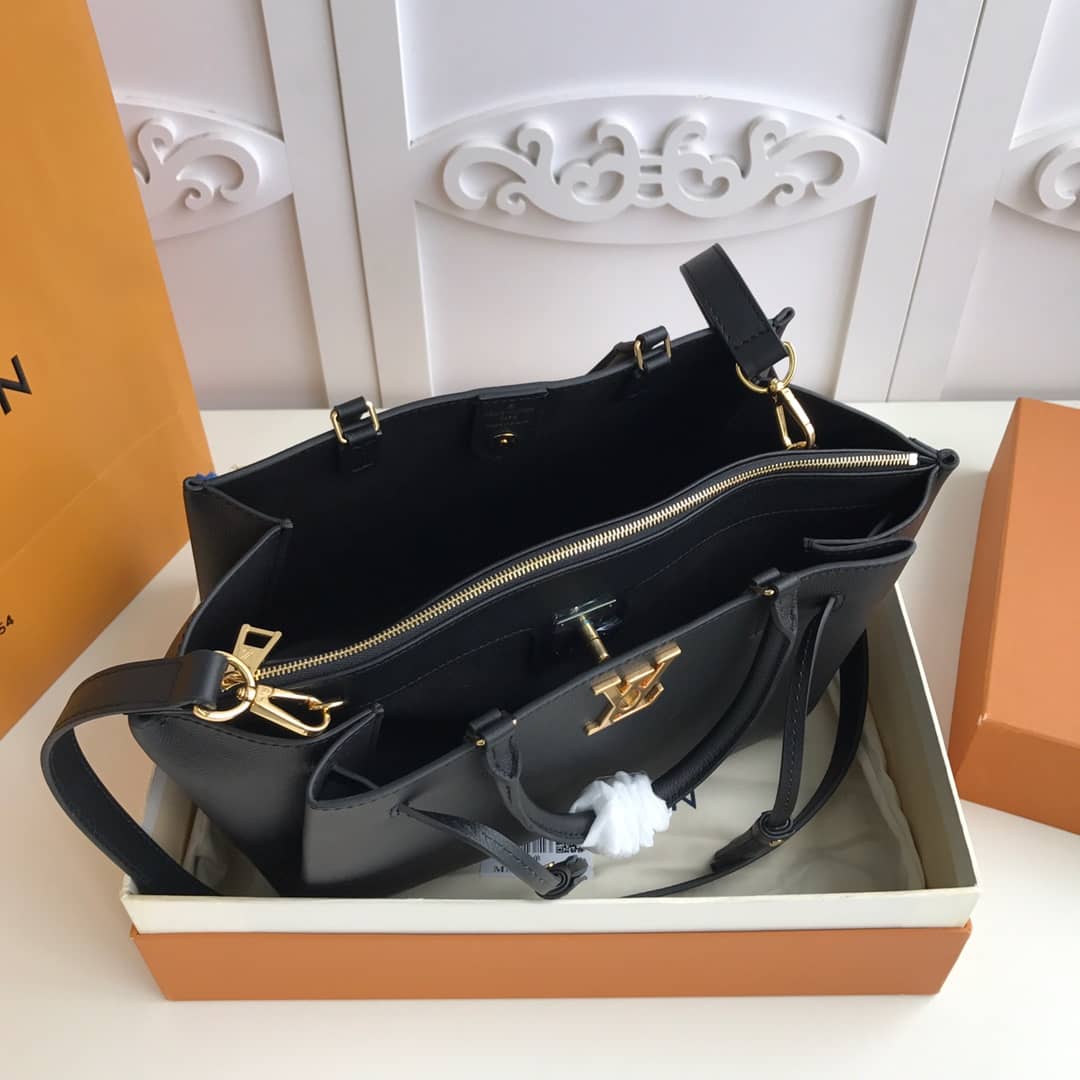 L0vis Vvtt0n Lockmeto Leather Tote Replica Black M54569