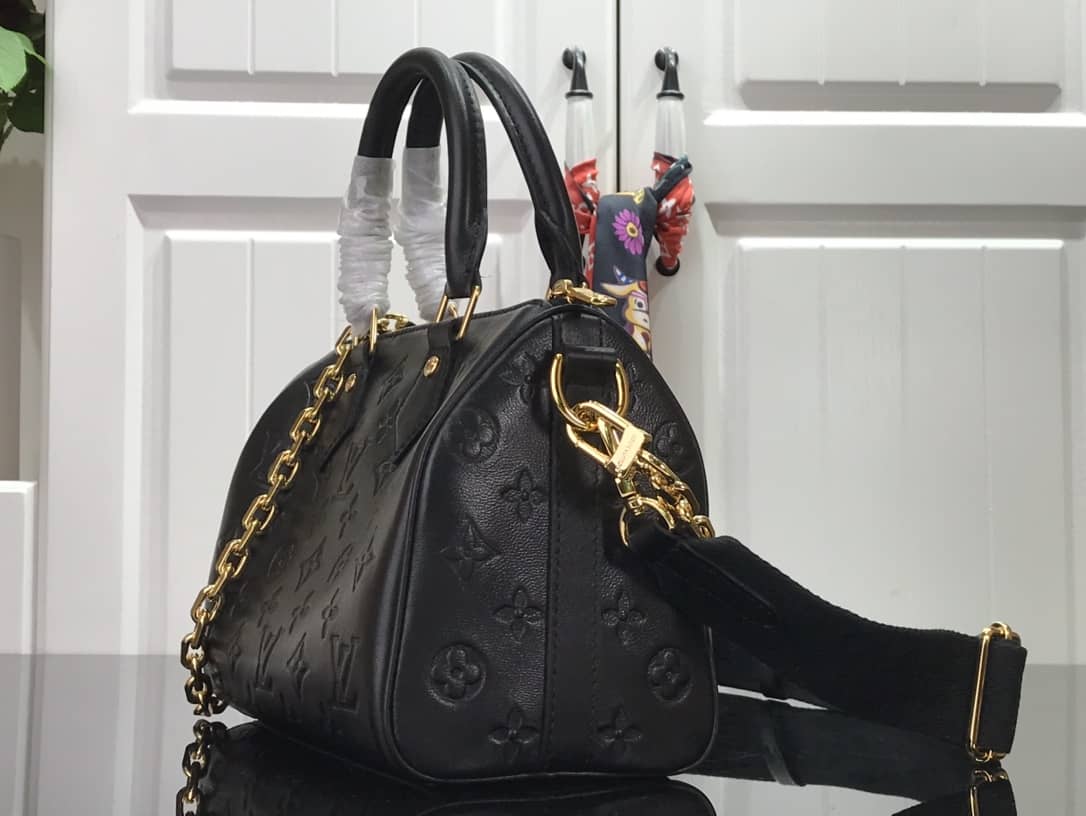 L0vis Vvtt0n Replica Bags Speedy Bandouliere 22 Gold Chain M58631