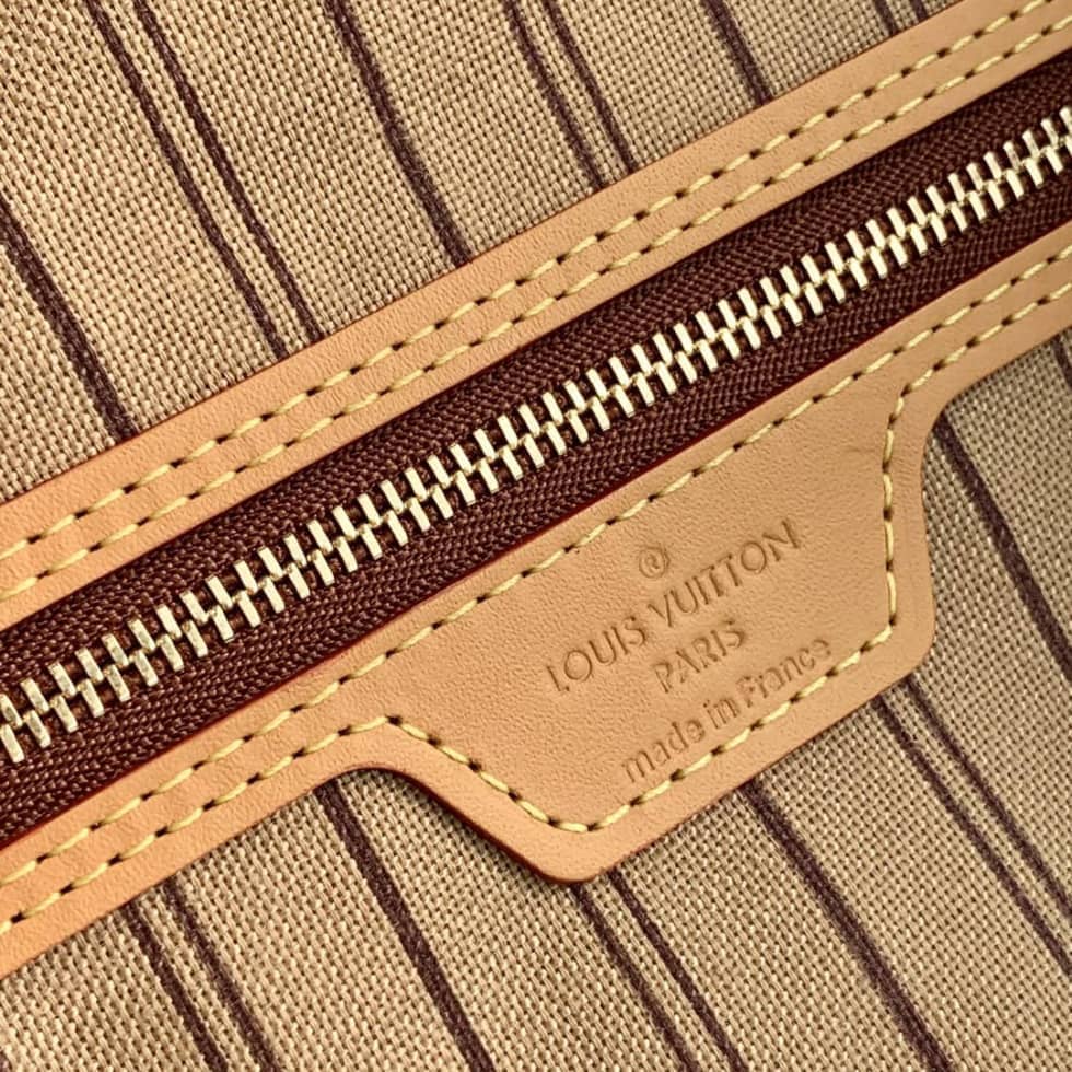 L0vis Vvtt0n Monogram Delightful PM M50155 Replica Shoulder Bag