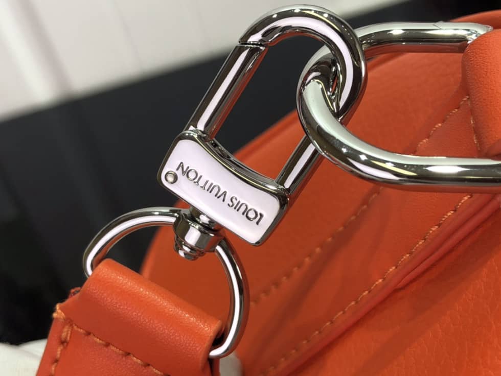 L0vis Vvtt0n Keepall XS Orange M81004 Replica Shoulder Bag