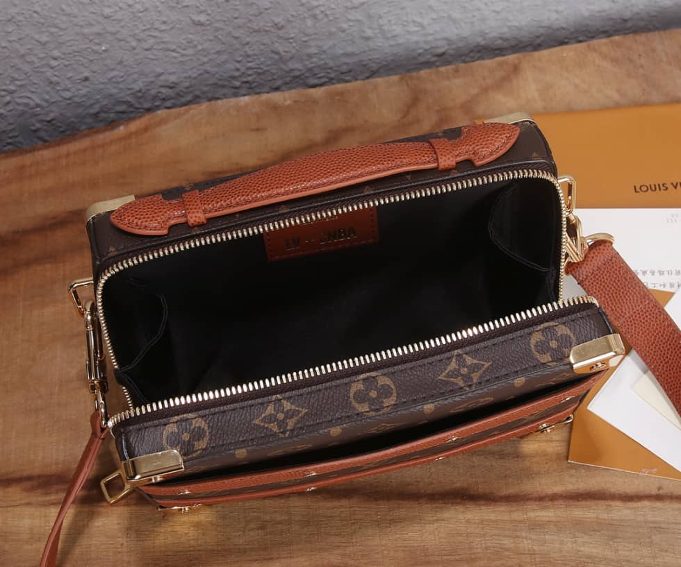 L0vis Vvtt0n LVxNBA Handle Trunk Monogram M45785 Replica Shoulder Bag