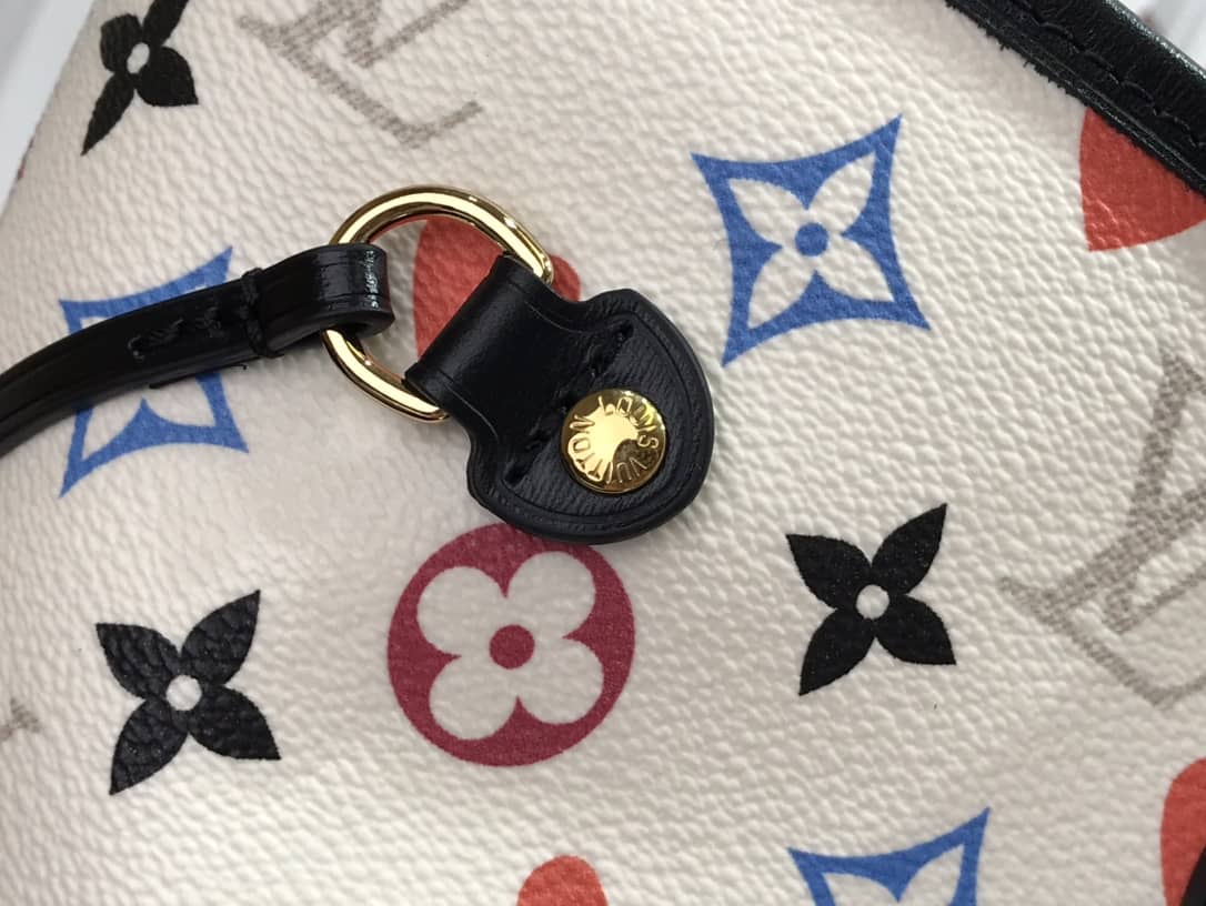 L0vis Vvtt0n Game On Neverfull MM Tote Replica White M57462