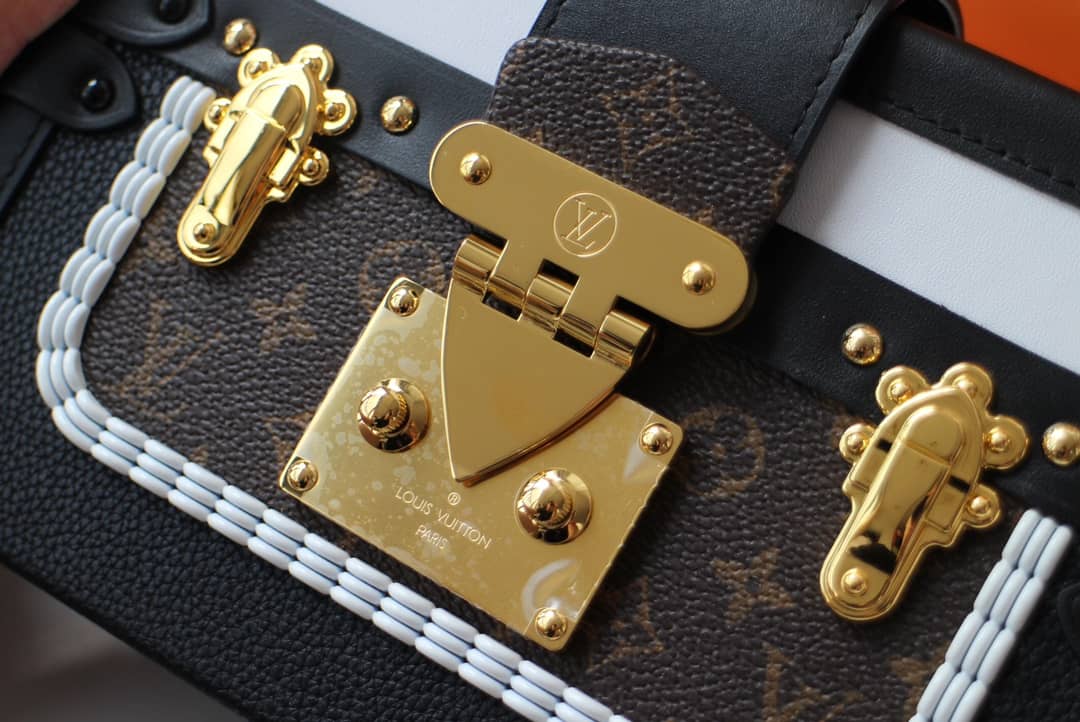 L0vis Vvtt0n Monogram Canvas Petite Malle Replica Handbag M55436