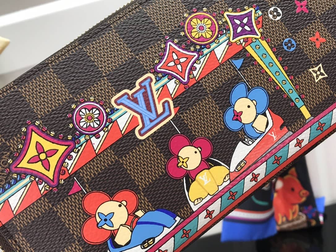 L0vis Vvtt0n Christmas Damier Ebene Canvas Zippy Wallet Replica N60403