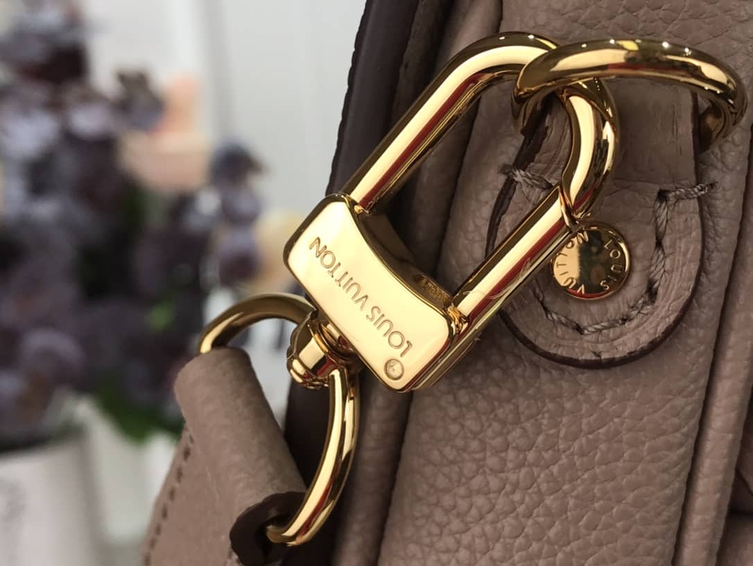 L0vis Vvtt0n Pochette Metis Braided Monogram Empreinte Replica Gray M43942