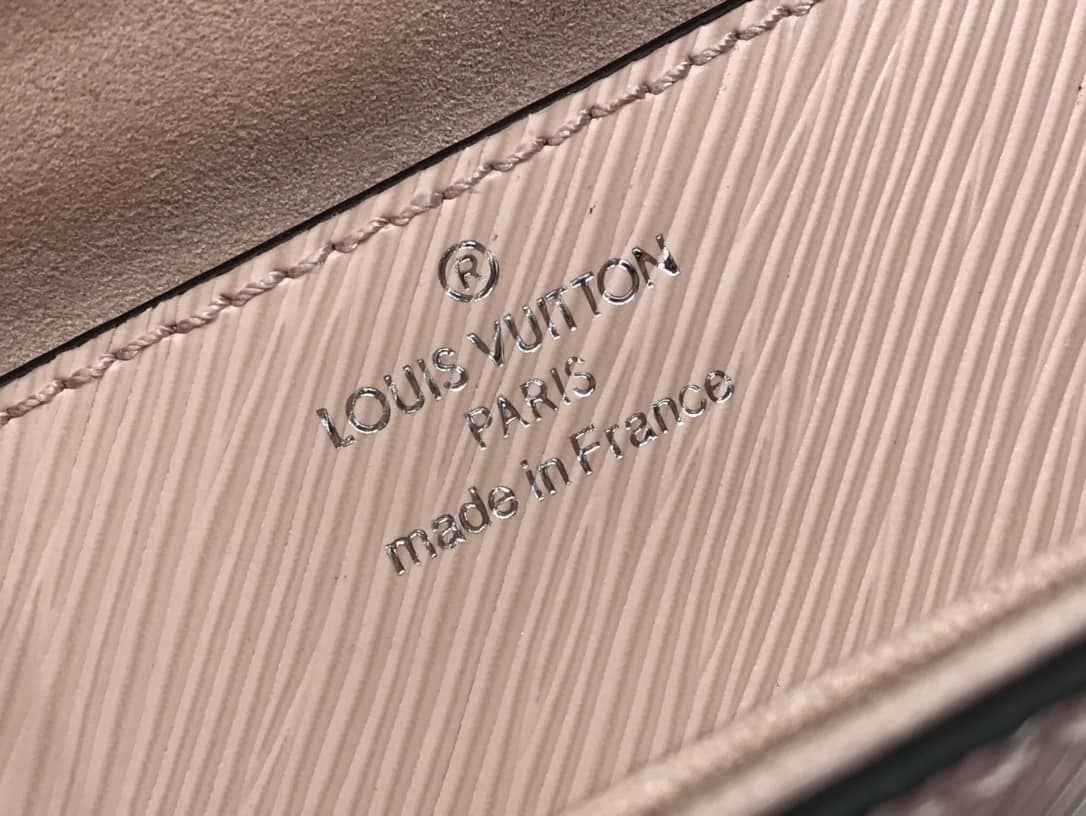 Copy AAA+ LV Replicas Crossbody Bag