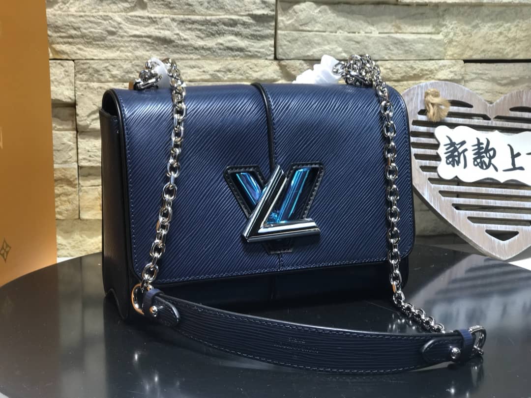 L0vis Vvtt0n Replica Bags PM Epi Leather Replicas Handbag Blue