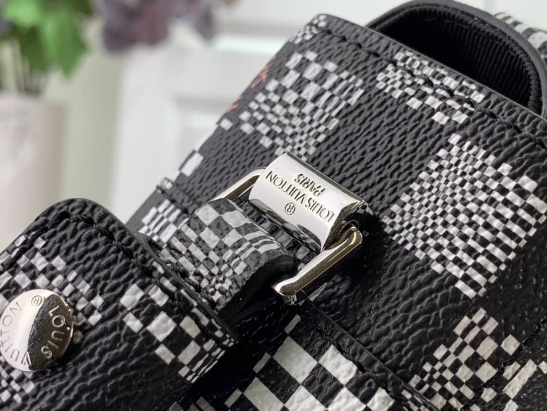 L0vis Vvtt0n Damier Distorted Flap Soft Trunk 2Way Replica N50032