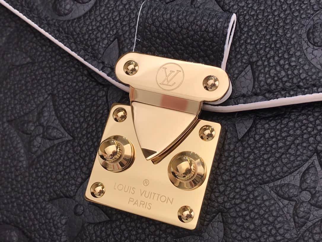 L0vis Vvtt0n Pochette Metis Braided Monogram Empreinte Replica Black M43942