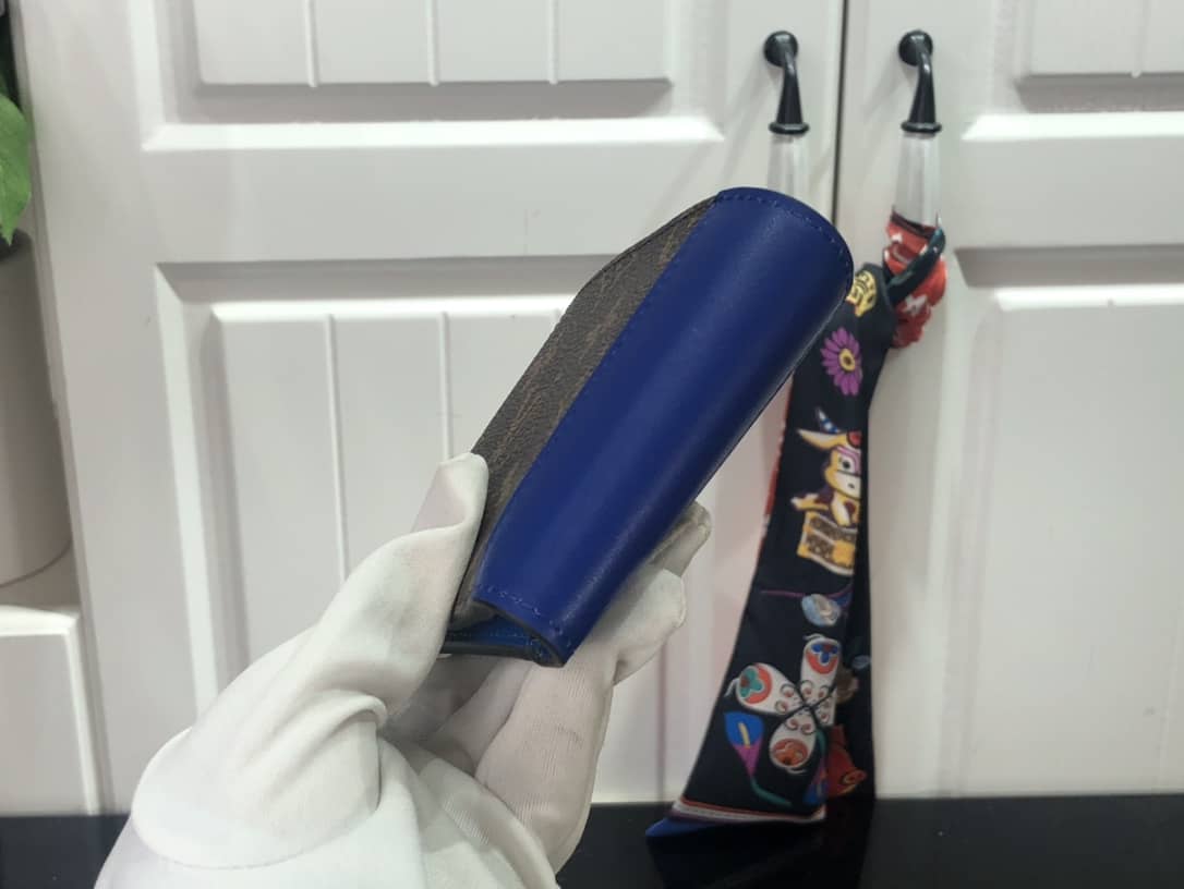 L0vis Vvtt0n Monogram Multiple Bifold Wallet Replica Blue M80781