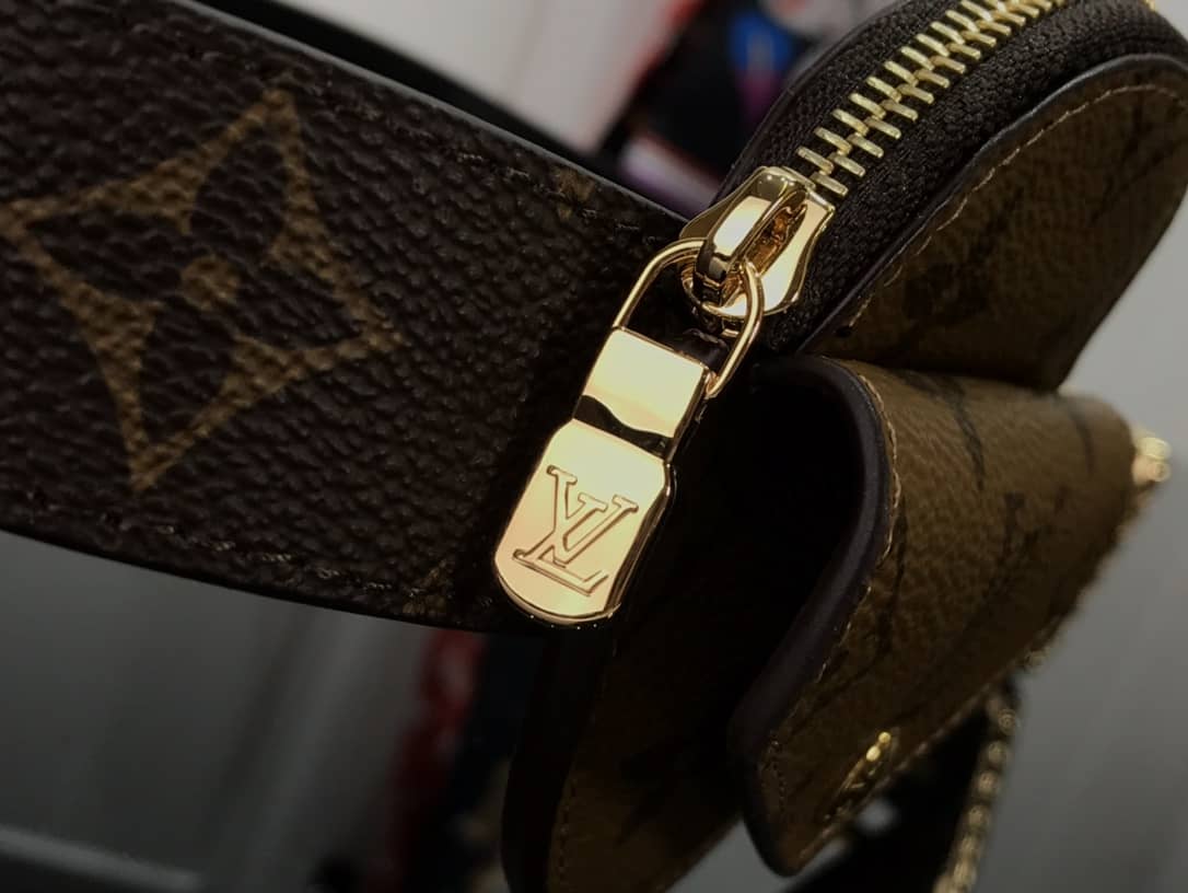 L0vis Vvtt0n Escale Daily Multi Pocket 30mm Belt Yellow Replica M0253Y