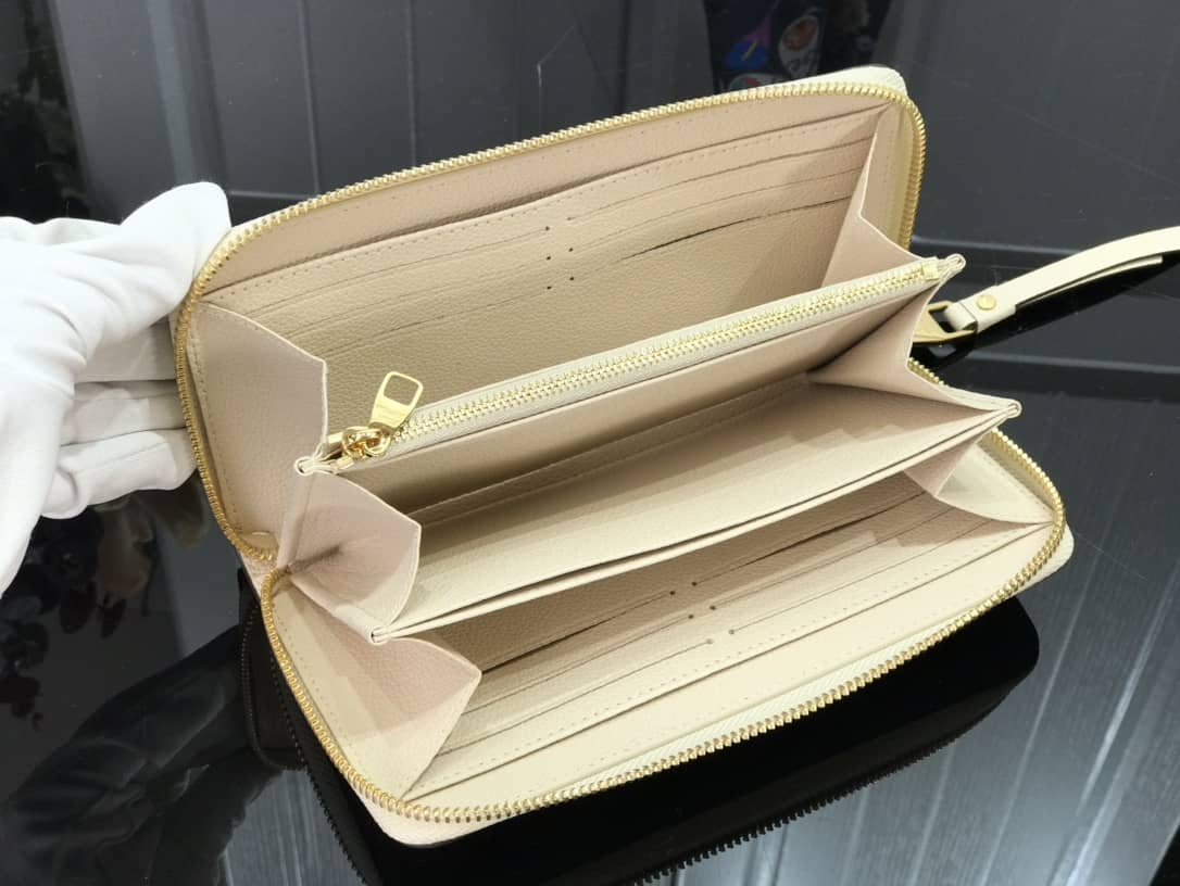 L0vis Vvtt0n Gradient Monogram Leather Zippy Wallet Replica Yellow M80402
