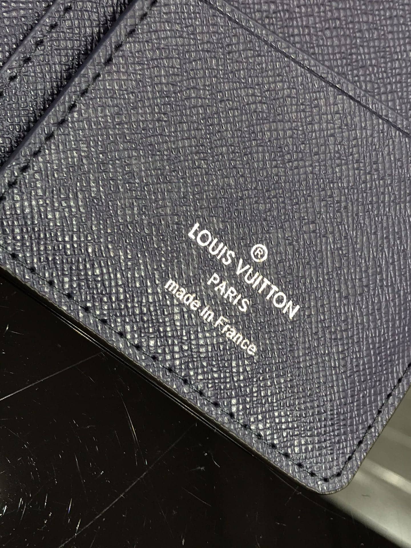 L0vis Vvtt0n Wallet Replica Epi Damier Graphite M69539