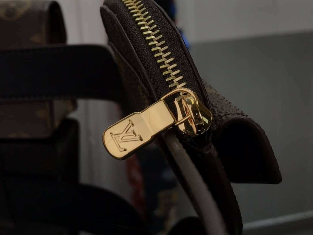 L0vis Vvtt0n Escale Daily Multi Pocket 30mm Belt Yellow Replica M0253Y