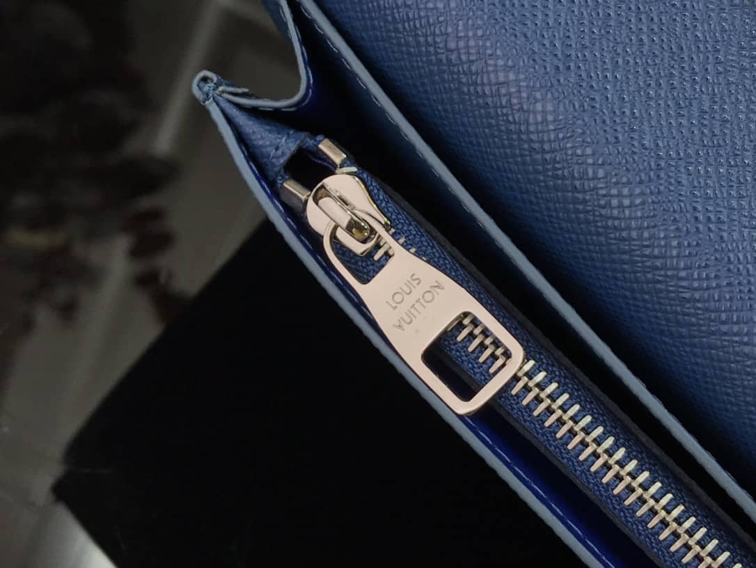 L0vis Vvtt0n Monogram Card Holder Replica On Strap Blue M80457