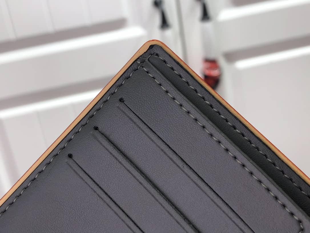 L0vis Vvtt0n Mirror Slender Pocket Organizer Wallet Replica M80805