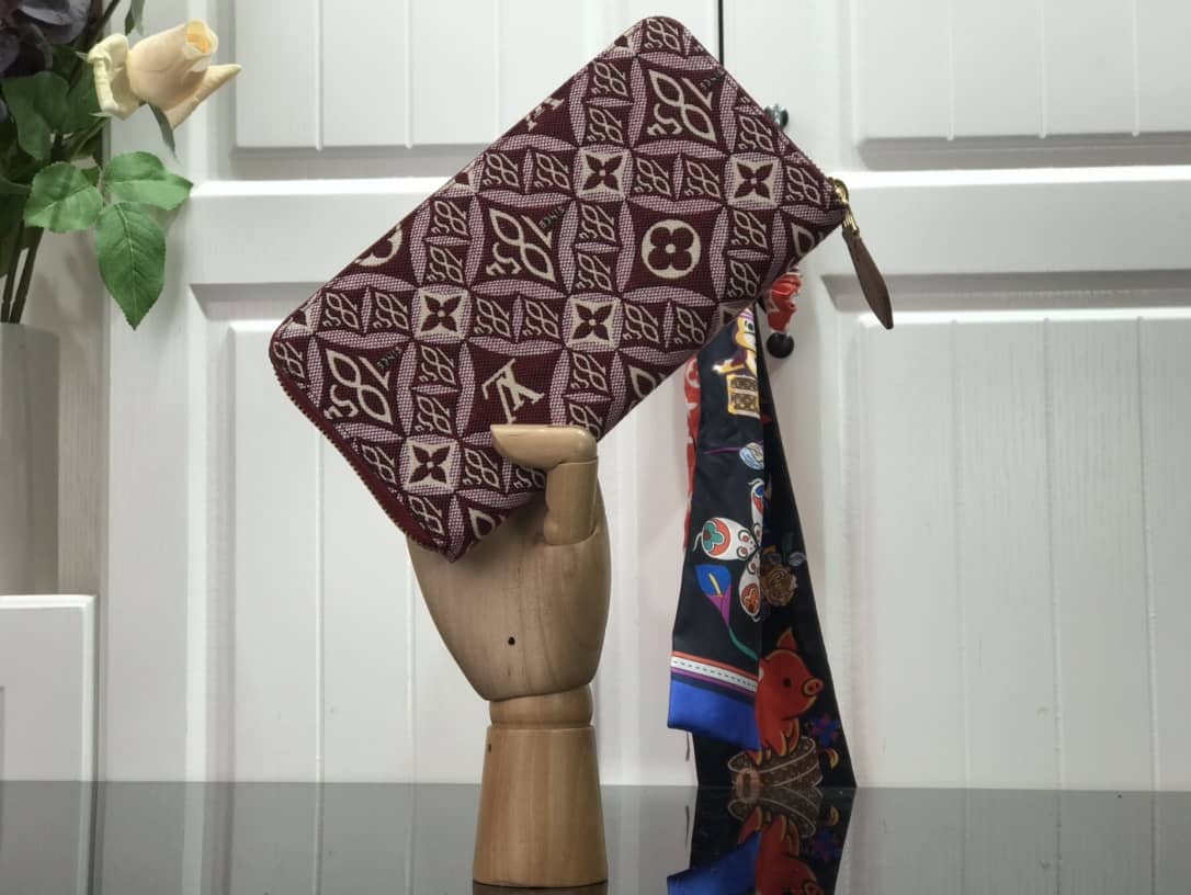 L0vis Vvtt0n Jacquard Monogram Flower Zippy Wallet Replica M69994