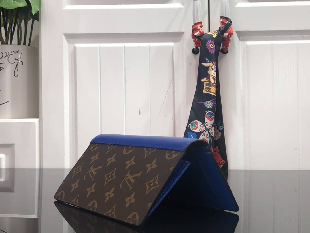 L0vis Vvtt0n Monogram Long Leather Brazza Wallet Replica Blue M80790