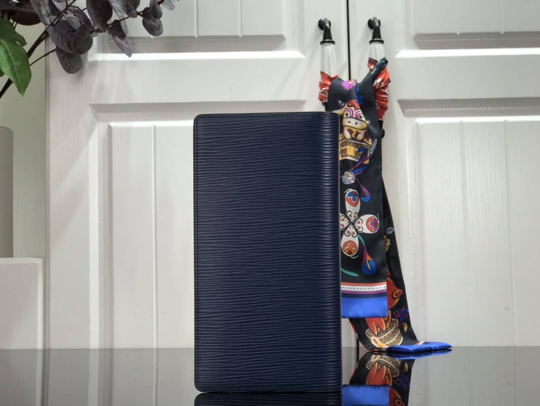 L0vis Vvtt0n Wallet Replica Epi Damier Graphite M69539