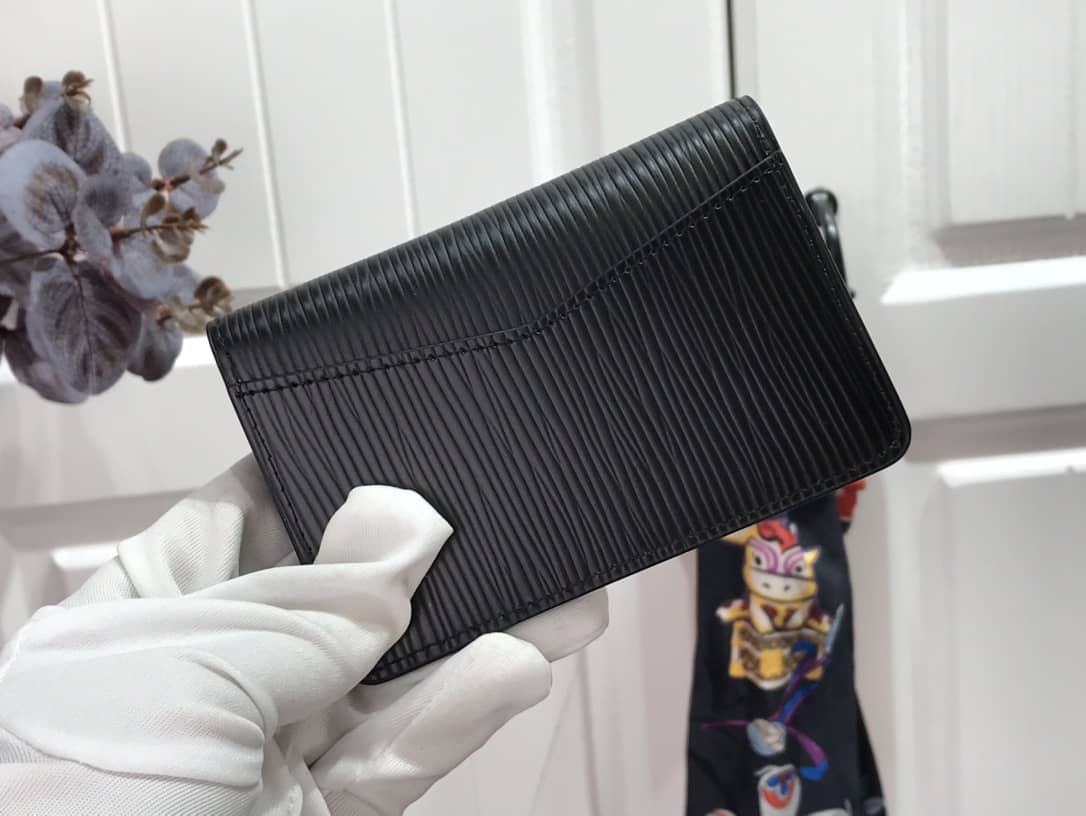 L0vis Vvtt0n Pocket Organizer Damier Graphite Epi Leather Replica Black M69536