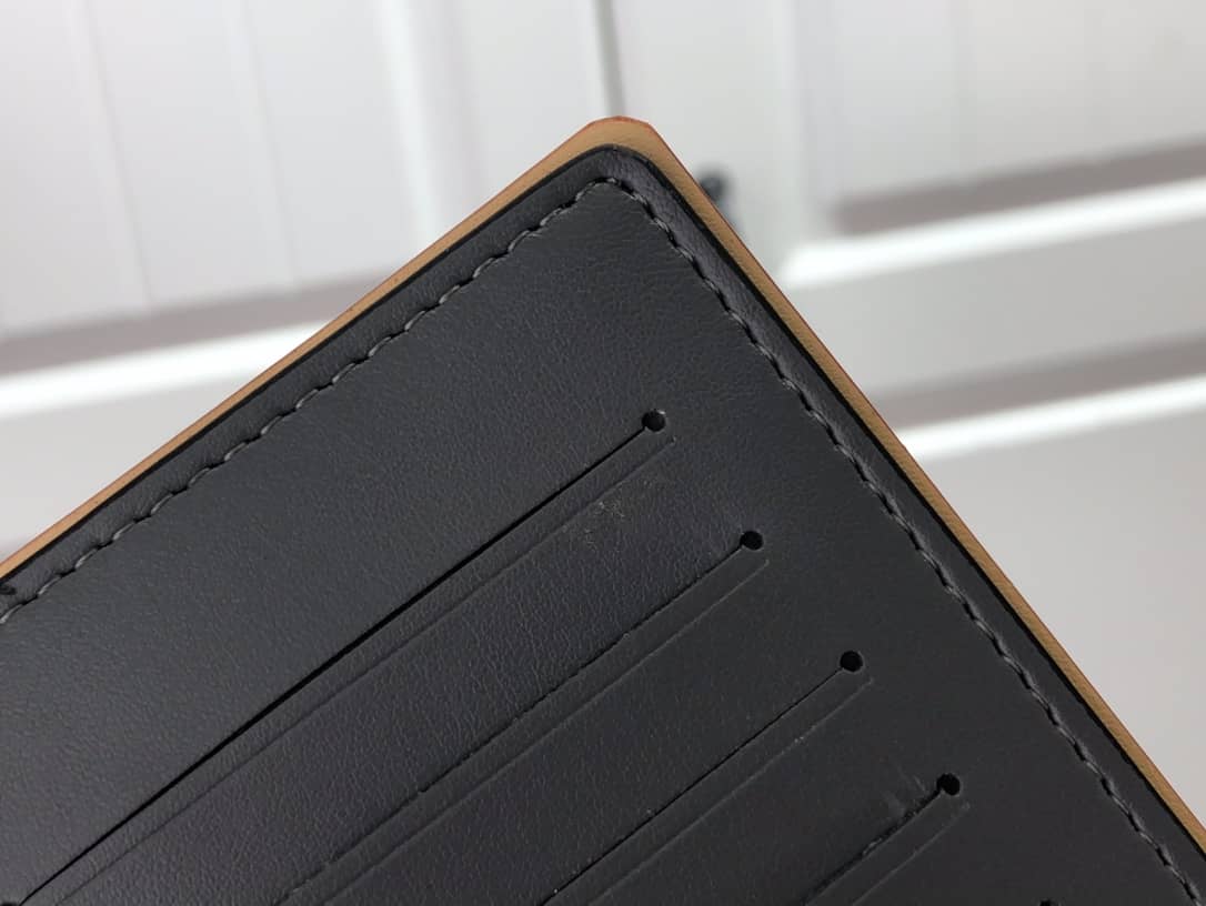 L0vis Vvtt0n Long Mirror Slender Pocket Organizer Wallet Replica M80807