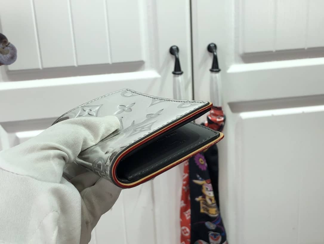 L0vis Vvtt0n Mirror Slender Pocket Organizer Wallet Replica M80805