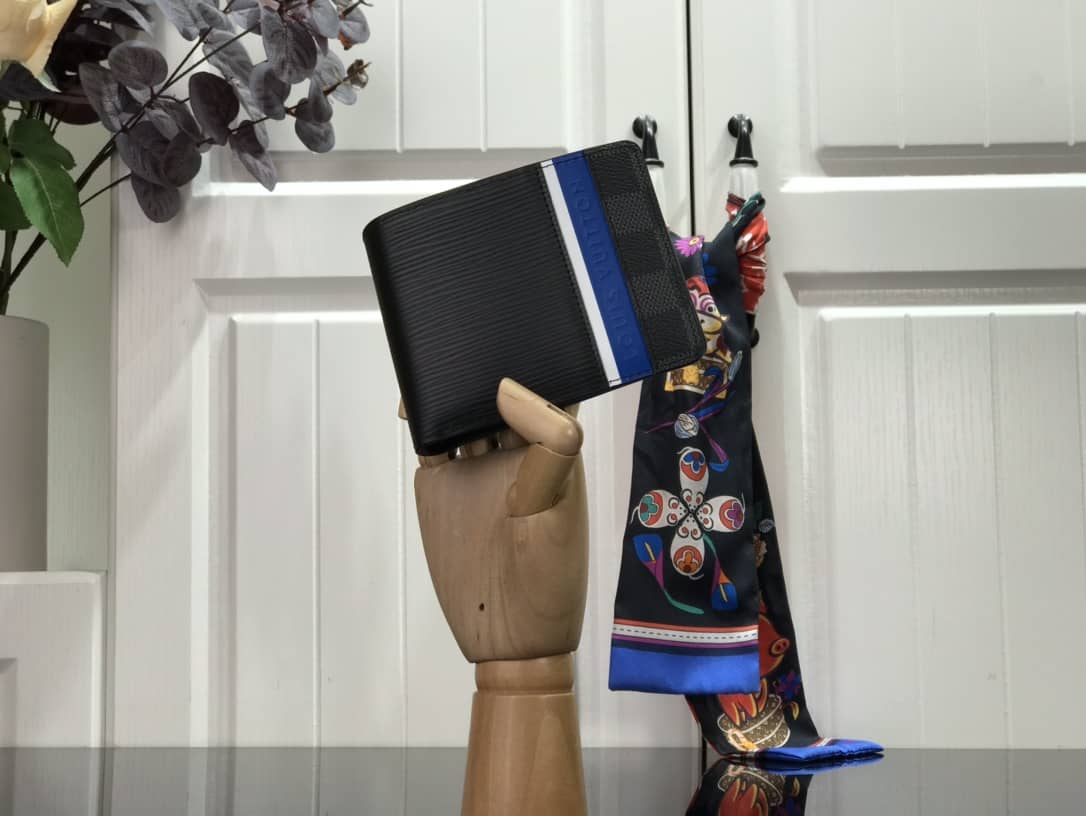 L0vis Vvtt0n Epi Damier Graphite Multiple Replica Wallet Black M69538