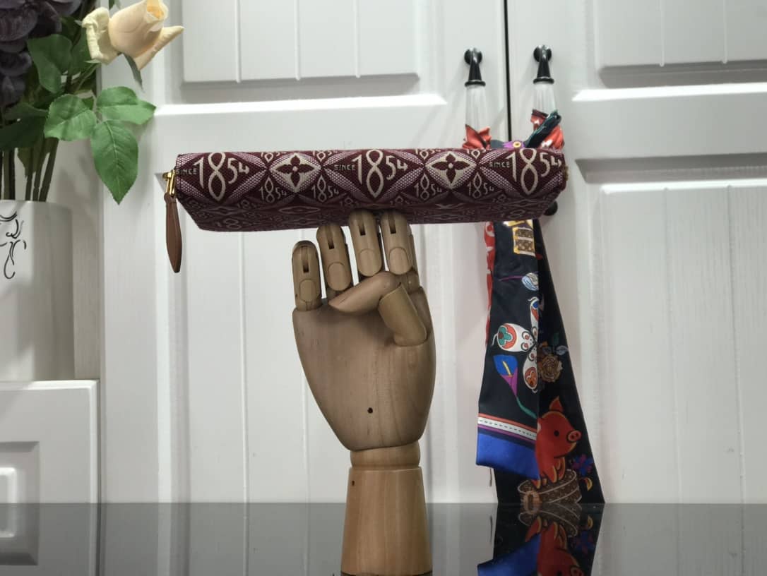 L0vis Vvtt0n Jacquard Monogram Flower Zippy Wallet Replica M69994