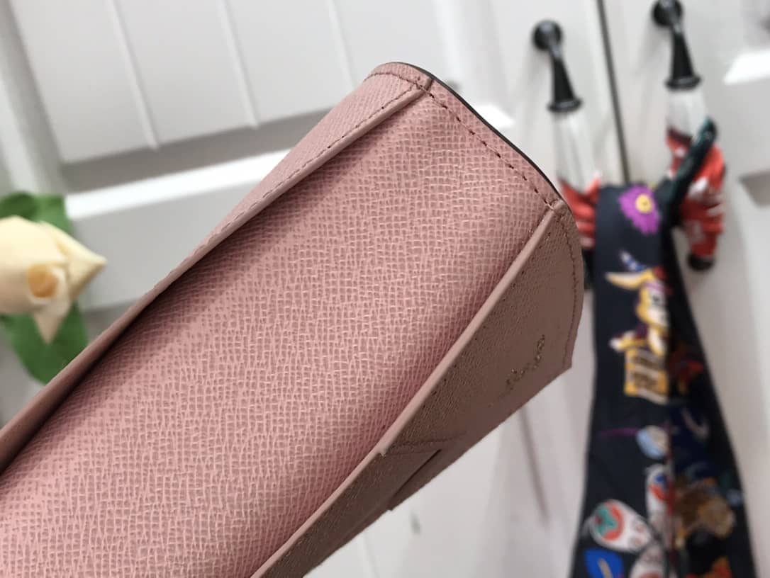 l0vis vvtt0n christmas u1u1enne monogram passport cover replica m69746