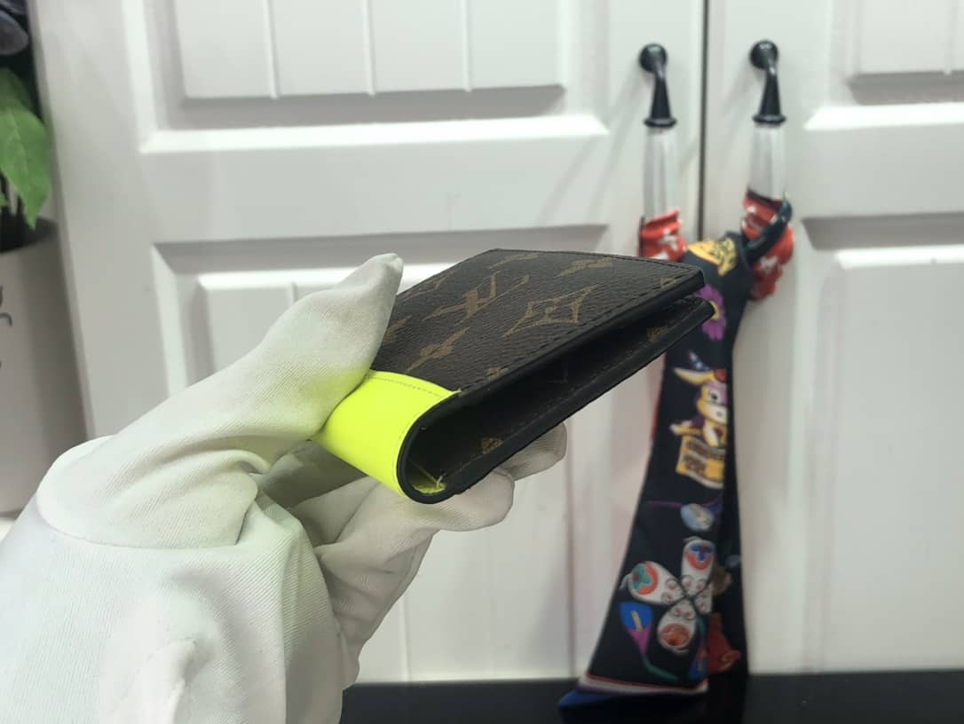 L0vis Vvtt0n Pocket Organizer Monogram Neon Card Holder Replica Yellow M80779