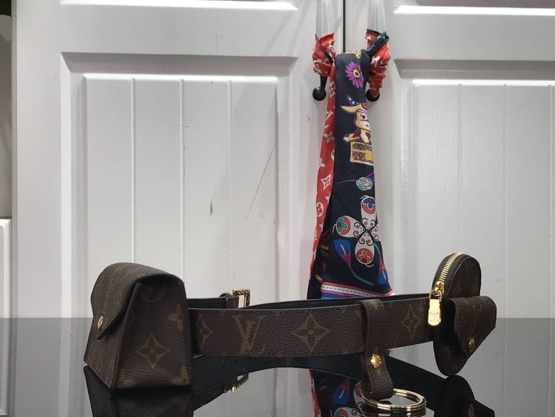 L0vis Vvtt0n Escale Daily Multi Pocket 30mm Belt Yellow Replica M0253Y