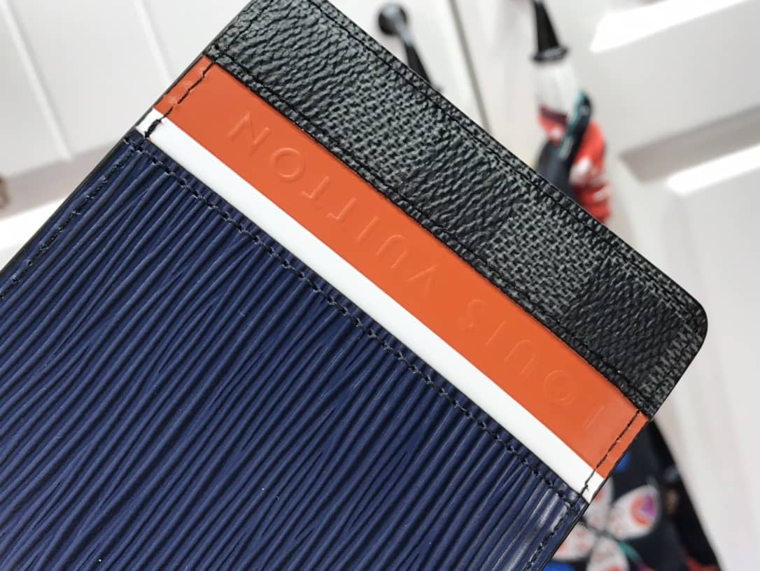 L0vis Vvtt0n Epi Damier Graphite Multiple Replica Wallet Blue M69538