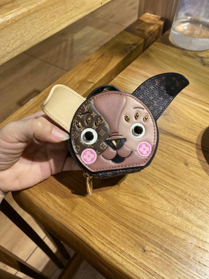 LV Bag Charm Dupe Puppy S*pple Key Holder Hat Box  M80254(ColaReps)