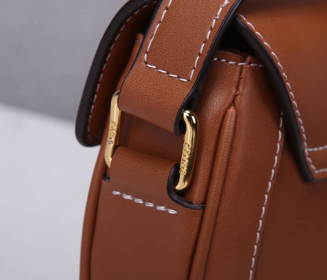 Ce1i*e Small Besace 16 Cowhide Replica Saddle Bag